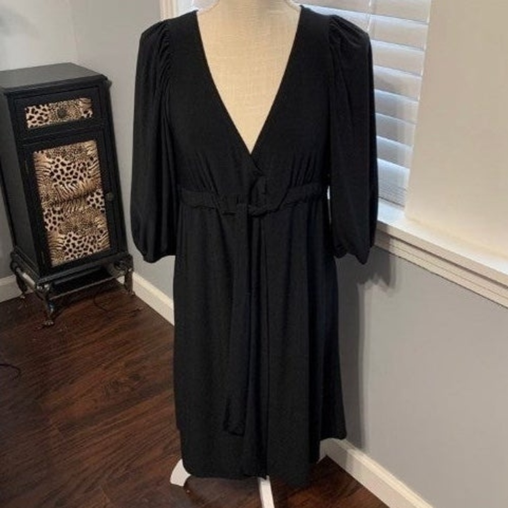 Bisou Bisou Michele Bohbot Women's Black Dress. Size 8.